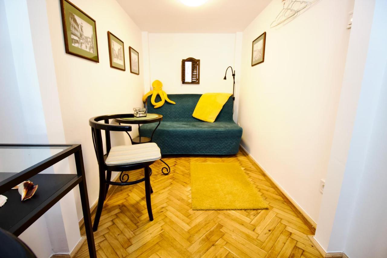 Downtown Lair Apartment Budapest Bagian luar foto