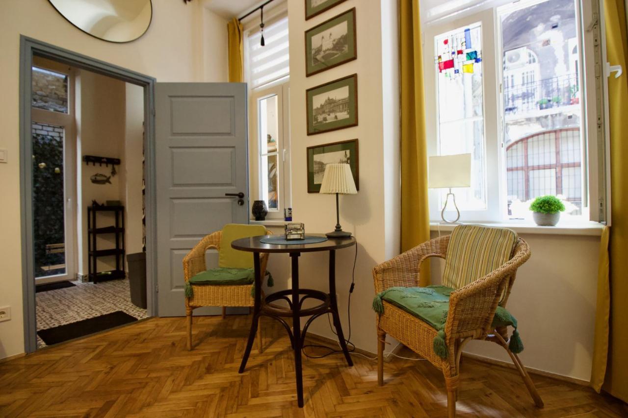 Downtown Lair Apartment Budapest Bagian luar foto